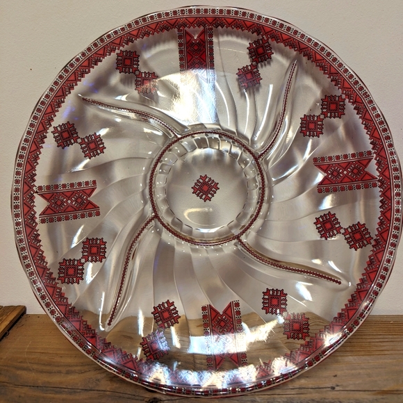 Glass Sectioned Serving Platter with Ukranian Red Pattern - Picture 1 of 4